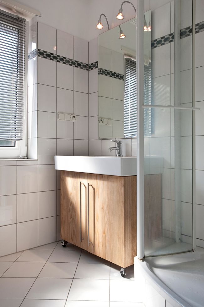 Badezimmerschrank